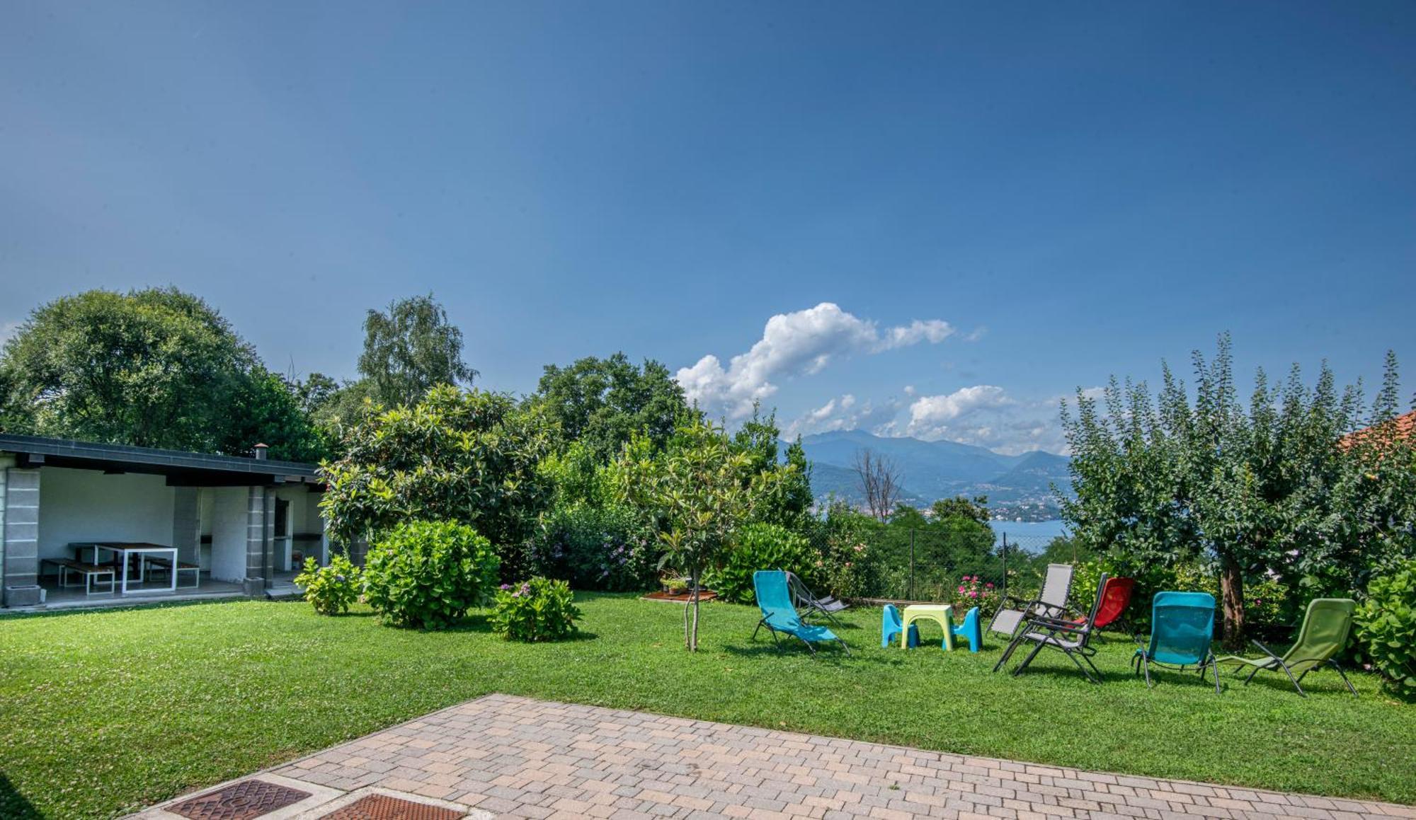 Casa Lilla - Lakeview Large Apartments With Garden Above Stresa Exterior foto